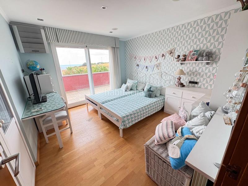 Foto 24f890a7-c999-445b-9865-5ec7dece721d. Chalet maravillosa villa con vistas al mar en Alella