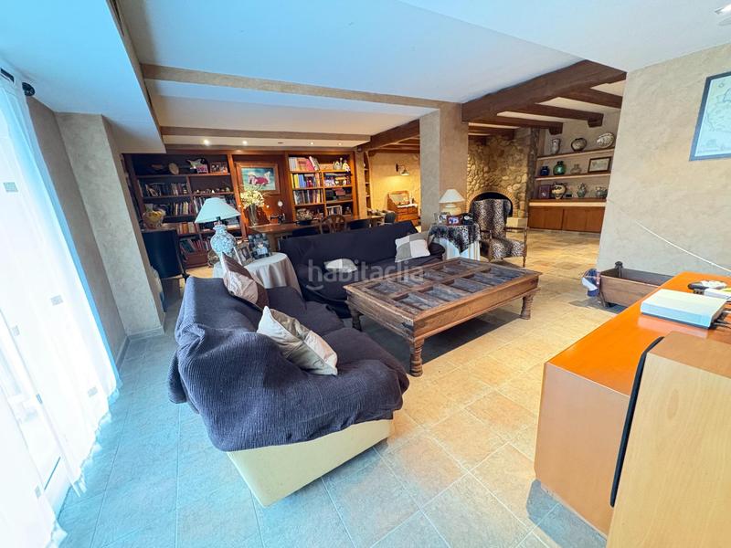Foto 5a09d9c7-56eb-43e5-b8a1-2afd88ec8479. Chalet maravillosa villa con vistas al mar en Alella