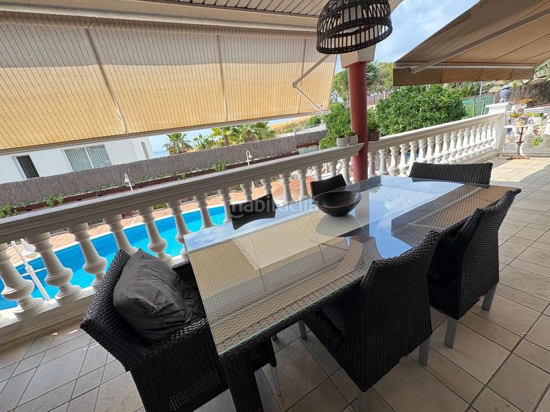 Foto 6bed75d5-5723-4a57-a379-8287cd12f5ed. Chalet maravillosa villa con vistas al mar en Alella