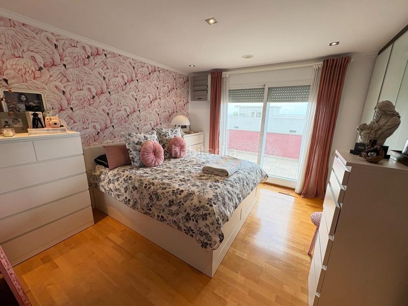 Foto b1625451-2456-440b-8682-5ec9cc7b8212. Chalet maravillosa villa con vistas al mar en Alella