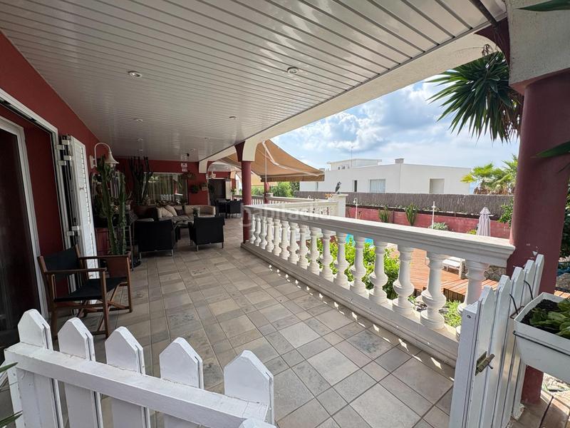 Foto b327b110-da81-40e7-acfc-d78fead81004. Chalet maravillosa villa con vistas al mar en Alella