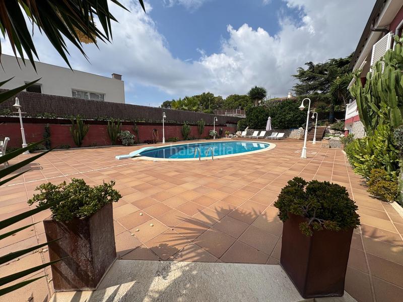 Foto ee9f0e3c-5362-4298-9422-f9670943fce7. Chalet maravillosa villa con vistas al mar en Alella