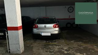 Aparcament cotxe a Centre. Venta conjunta de dos amplias plazas de parquines en el centro d
