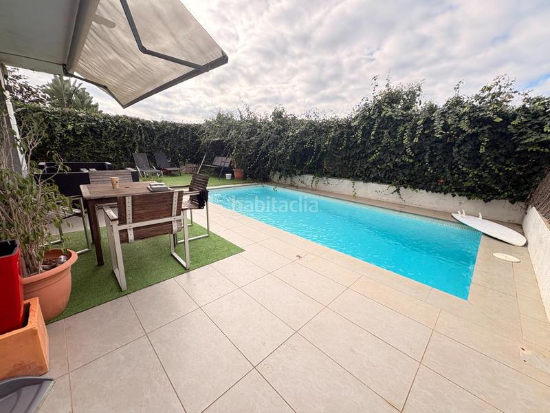 Foto 1f0a3245-be1e-4597-a112-8a38521cea9c. Xalet amb calefacció aparcament piscina a Pinemar Pineda de Mar