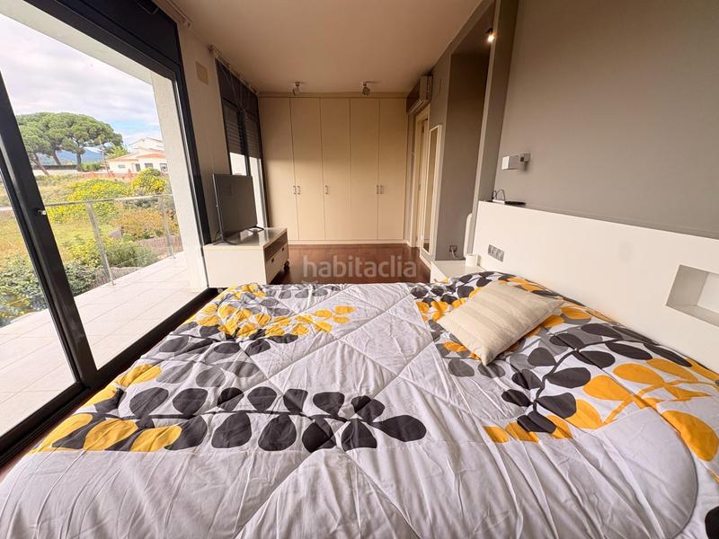 Foto e75304c5-503d-4491-b160-b8cd0e22f6a0. Xalet amb calefacció aparcament piscina a Pinemar Pineda de Mar