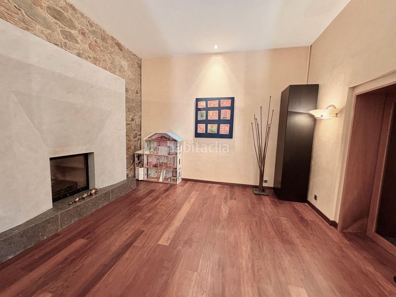 Foto 0a30301b-1e92-4b29-9eb6-39472ae16fcb. Casa amb calefacció aparcament a Teià