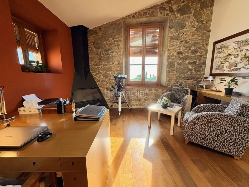 Foto 5d6029d9-63ce-48f5-bf29-1a4decb0ce14. Casa amb calefacció aparcament a Teià