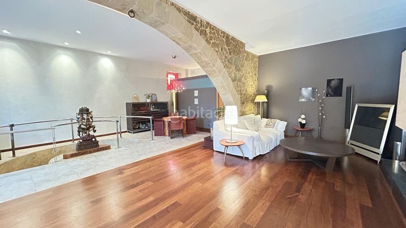 Foto b50a7196-e0fe-424b-b424-1f0a86a3163e. Casa amb calefacció aparcament a Teià