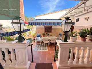 Casa in Ocata. Finca completa con múltiples viviendas y una rentabilidad potenc
