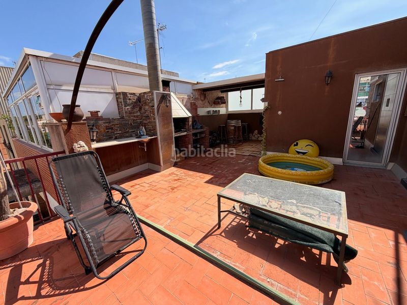 Foto 2b5a803f-938b-4e95-b165-f5b7e839725e. Piso  reformado con estudio y gran terraza en Rocafonda alta en Mataró