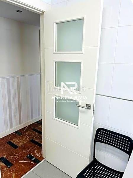 Foto 0e216cdf-8b40-45cd-9e41-b897ec0d1d2c. Location appartement dans Centro Gijón