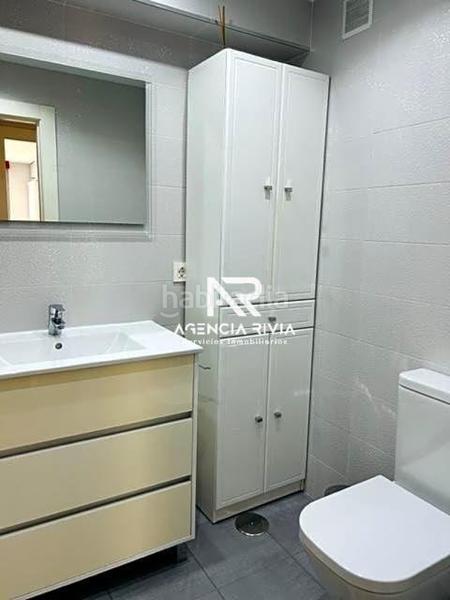 Foto d3f5d47e-d488-4ee1-bb9a-c1c4edfafc4f. Location appartement dans Centro Gijón