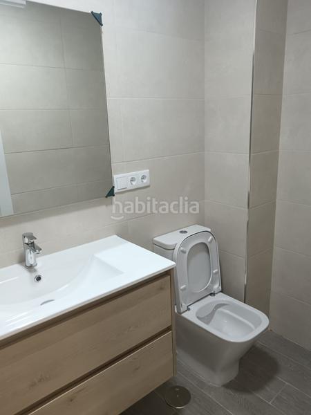 Foto e00df831-27d9-4c09-9eb5-65d9f99bdd4c. Flat in Gijón - calle andalucía 10 in Pumarín Gijón