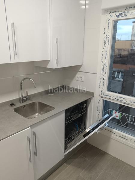 Foto e766a041-a663-4f8c-ae5f-f11791aaa2f6. Flat in Gijón - calle andalucía 10 in Pumarín Gijón