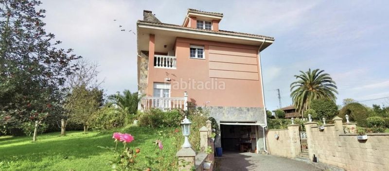 Foto 960250b6-6ab9-4a85-870f-2fa2bf5ff1bd. Casa amb calefacció aparcament a Deva Gijón