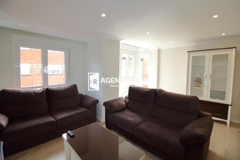 Foto e3a95fe2-eeb7-4acb-81b1-4a895e1d40eb. Location appartement dans Centro Gijón