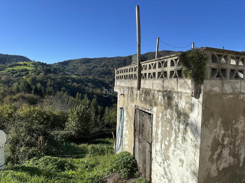 Foto 2cbdf8ac-ae19-43fb-8ed8-82e4fe62abaf. House in Colunga