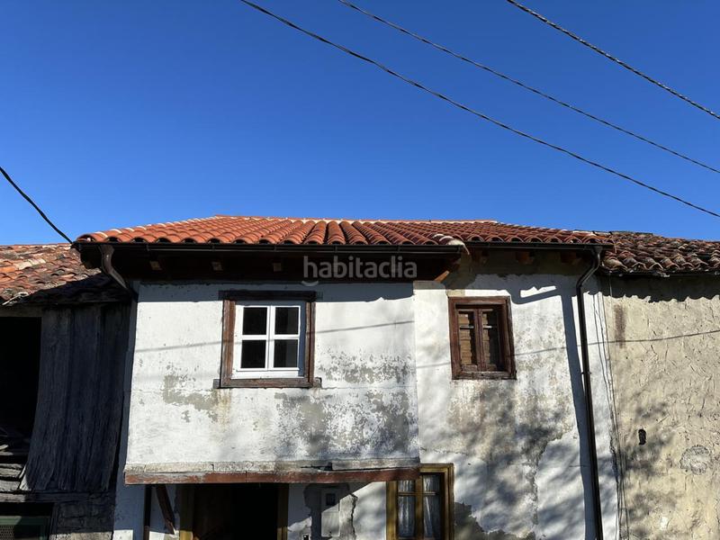 Foto ed040c30-b04a-4195-8fd9-0c2391bd28a4. House in Colunga