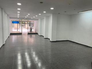 Geschäftsraum in Avenida Schulz