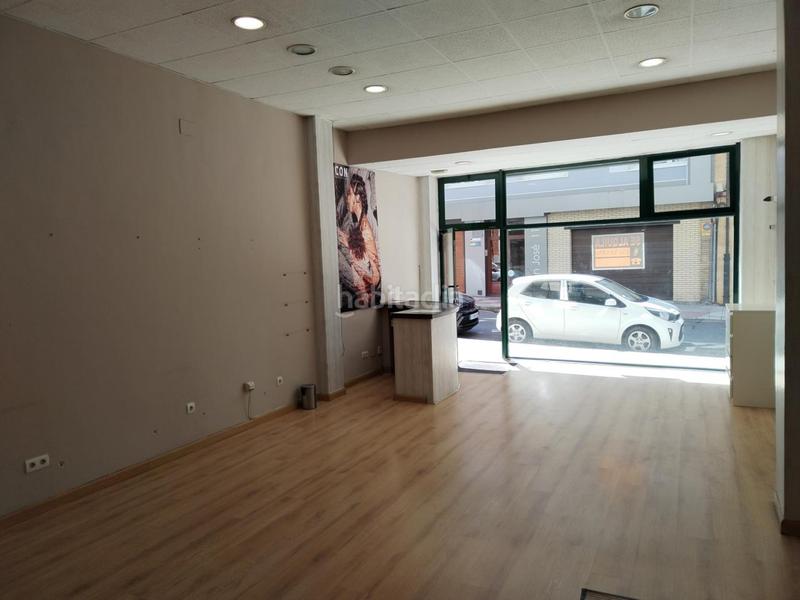 Foto 44d251b8-9055-4963-af60-e9170ff23f2f. Rent business premise in Llano Gijón