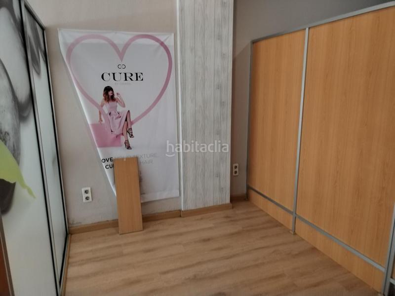 Foto 941d6629-3520-422f-a37c-36ed064dd187. Rent business premise in Llano Gijón