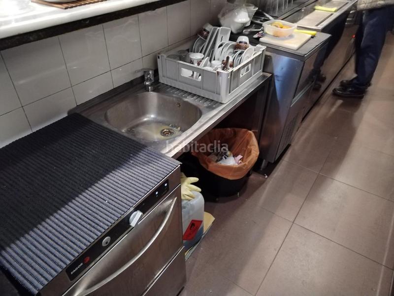 Foto 26cb1748-3bb1-4243-8b6f-8d6f31cc66b7. Rent business premise in La Arena Gijón