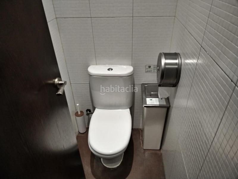 Foto 9a060a96-ca60-467a-b69a-1af65f59f87f. Rent business premise in La Arena Gijón