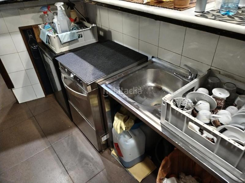 Foto e8ce75a0-2eab-4b16-a30c-18f568f0540c. Rent business premise in La Arena Gijón