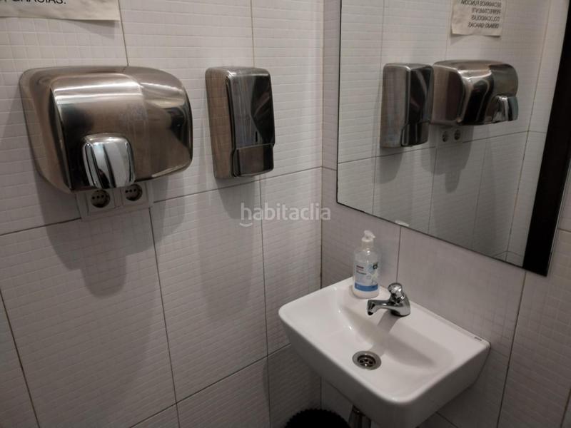 Foto f2c30eea-0802-4bee-a123-d6dd7071f8d2. Rent business premise in La Arena Gijón