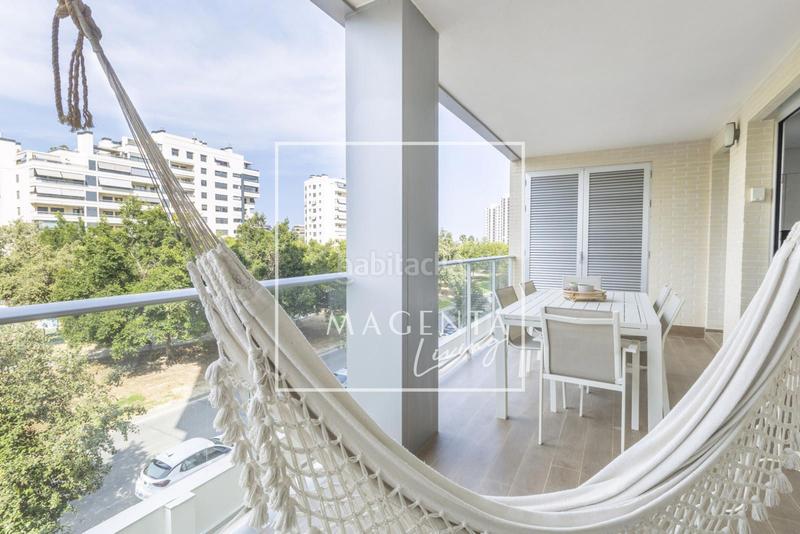 Foto 06107b32-744f-483a-b749-08309561c6a2. Piso elegante piso a un paso del mar, en PAU 5 en Alicante