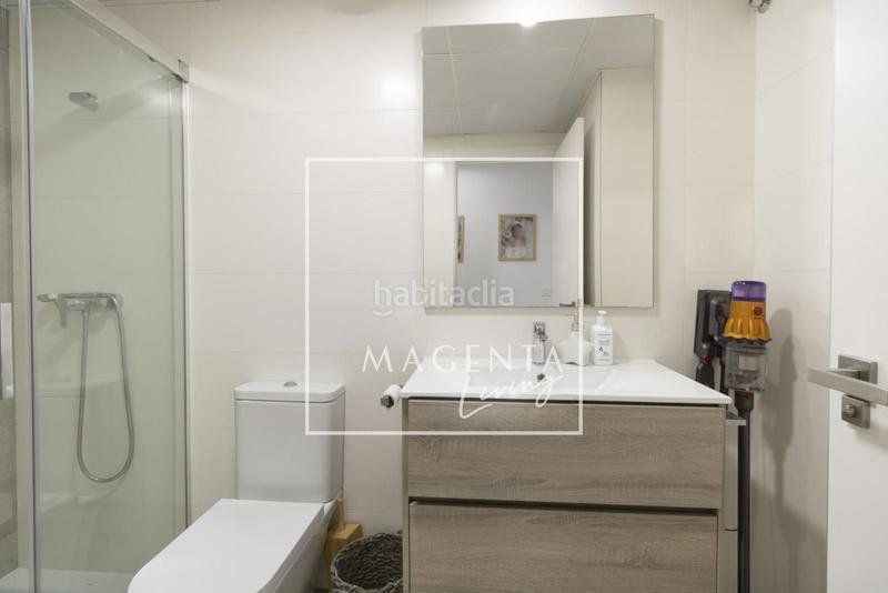 Foto 44e3d141-f87c-4905-9085-a356b2da71bf. Piso elegante piso a un paso del mar, en PAU 5 en Alicante