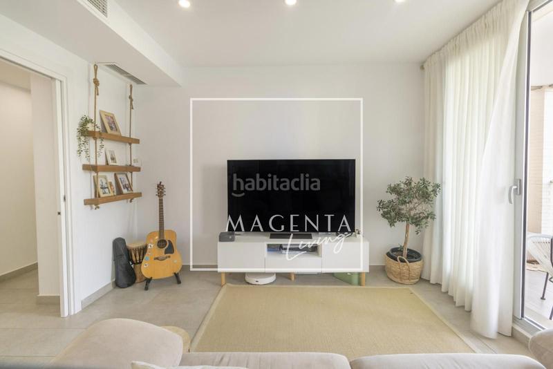 Foto 476f13db-64e8-4426-b4c3-a46466395135. Piso elegante piso a un paso del mar, en PAU 5 en Alicante