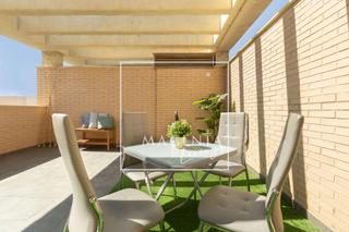 Location Appartement  Isaac peral. Cómoda vivienda en la zona de muchavista
