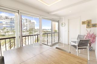 Rent Flat  Costa blanca. Moderno piso en playa san juan con vistas al mar