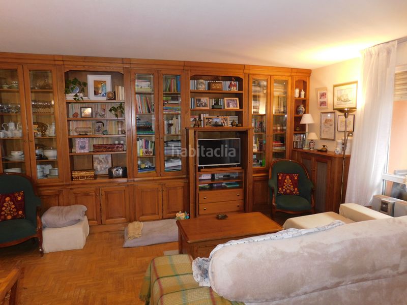 Foto 174149fb-9b6c-4fd6-9f63-9dd48647304b. Piso en calle benjamín de tudela 44 fantastico piso en mendebaldea - zona peatonal en Pamplona / Iruña