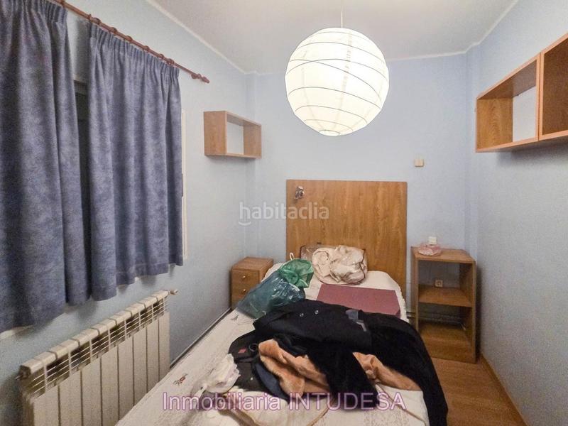 Foto c5840756-ab8f-4b1f-b882-8008da066dfa. Piso en venta centrico piso de tres dormitorios y un baño en Tudela