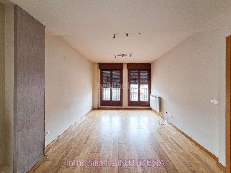 Foto 4544c407-b666-40b2-ba2a-6b21d594fb3c. Piso en venta céntrico piso de dos dormitorios y un baño en Cascante