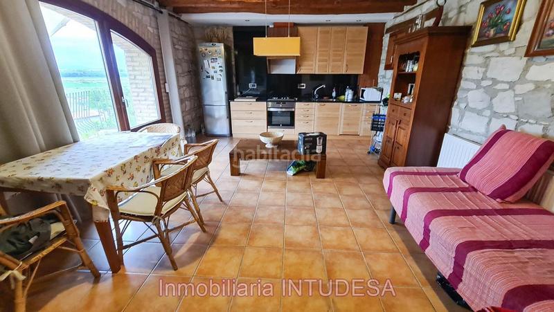Foto a0d35eb5-272d-41b6-8cdf-8c78aeca78b3. Casa en venta estupenda casa de un dormitorio con bonitas vistas en Cabanillas