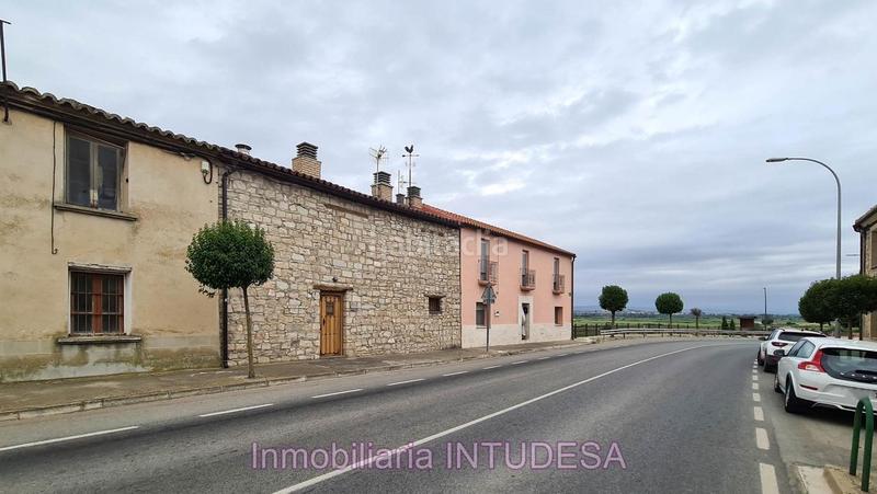 Foto c4de2015-b8c2-4c11-b43d-37f2f7dda49e. Casa en venta estupenda casa de un dormitorio con bonitas vistas en Cabanillas
