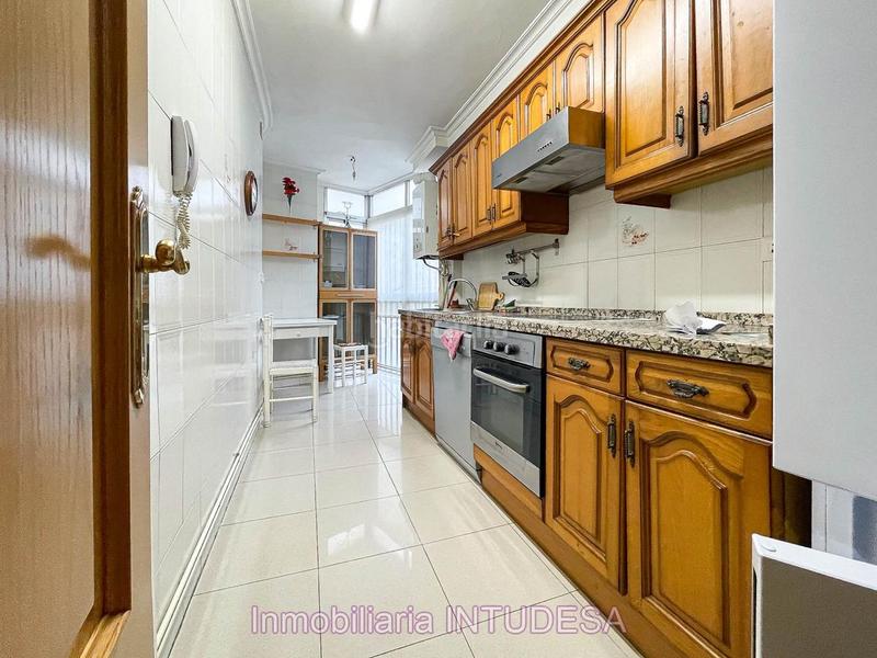 Foto 4c7bf71f-9fce-4b42-8205-20d462521c8e. Etagenwohnung mit heizung parking in Centro Tudela