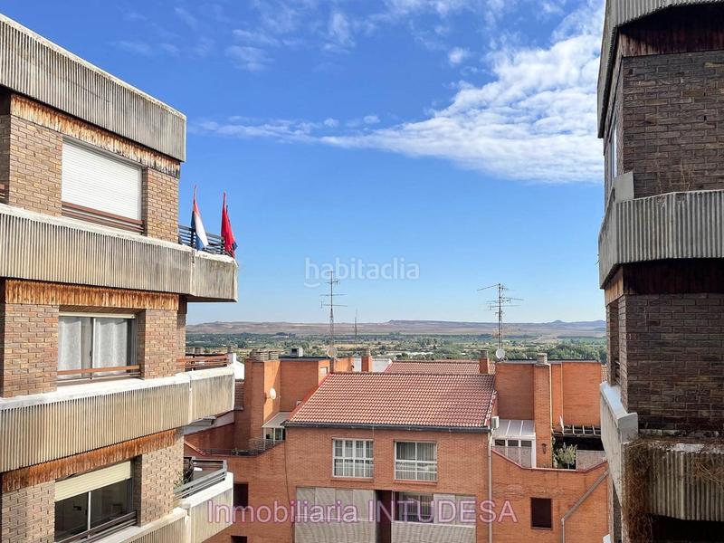 Foto b2a9e3b7-d2e0-4398-baba-6142e31b780a. Etagenwohnung mit heizung parking in Centro Tudela