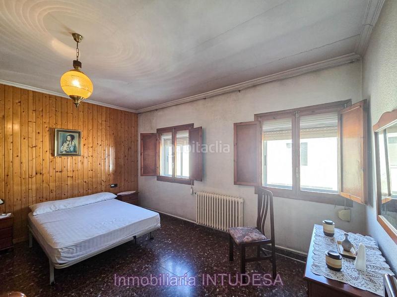 Foto 6705597f-624f-4a04-8e28-84427fc7c4d2. House with heating in Buñuel