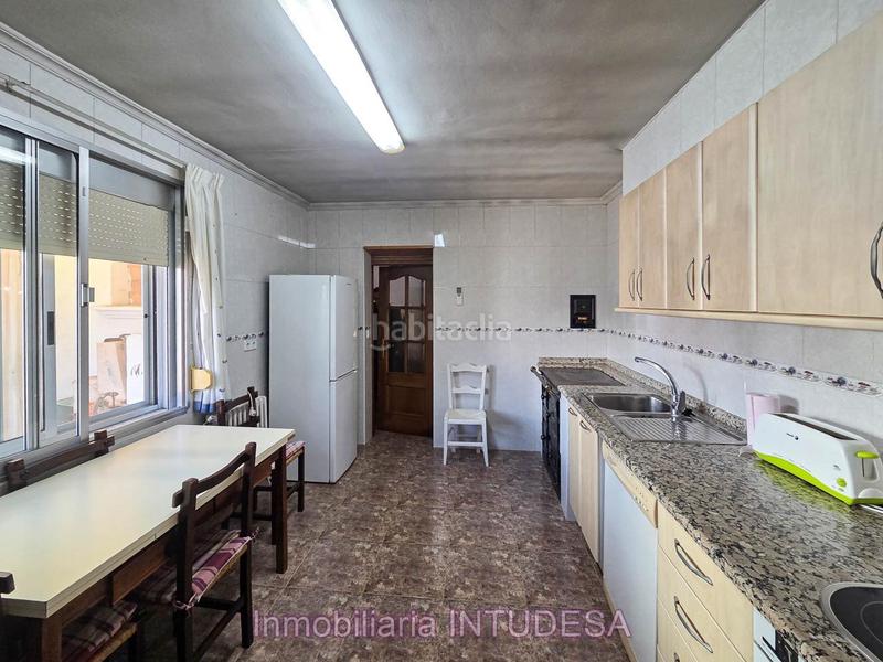 Foto a2562245-8f33-4b51-af8d-c622a7d311c7. House with heating in Buñuel