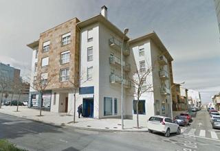 Car parking  De los donantes