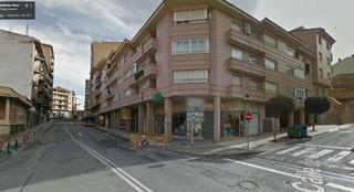 Parking coche  De la almazara. Se vende plaza de garaje en tudela