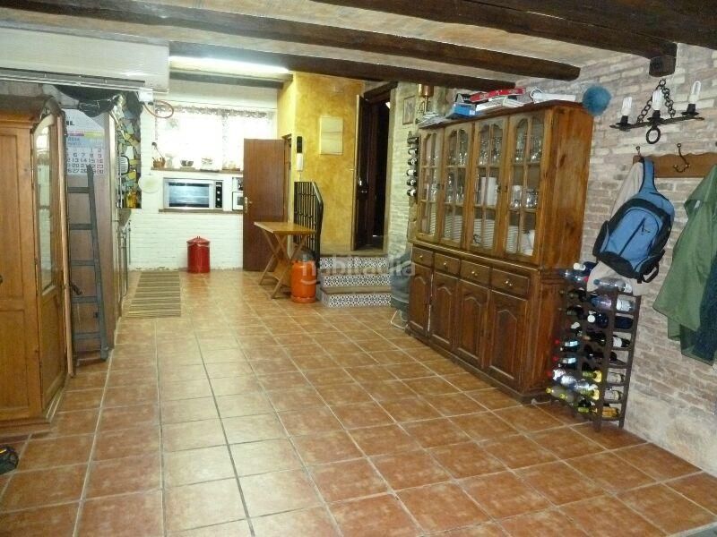 Foto 6d908c65-1426-4a0f-83c5-37c3f6fd3965. Local comercial a Lourdes Tudela