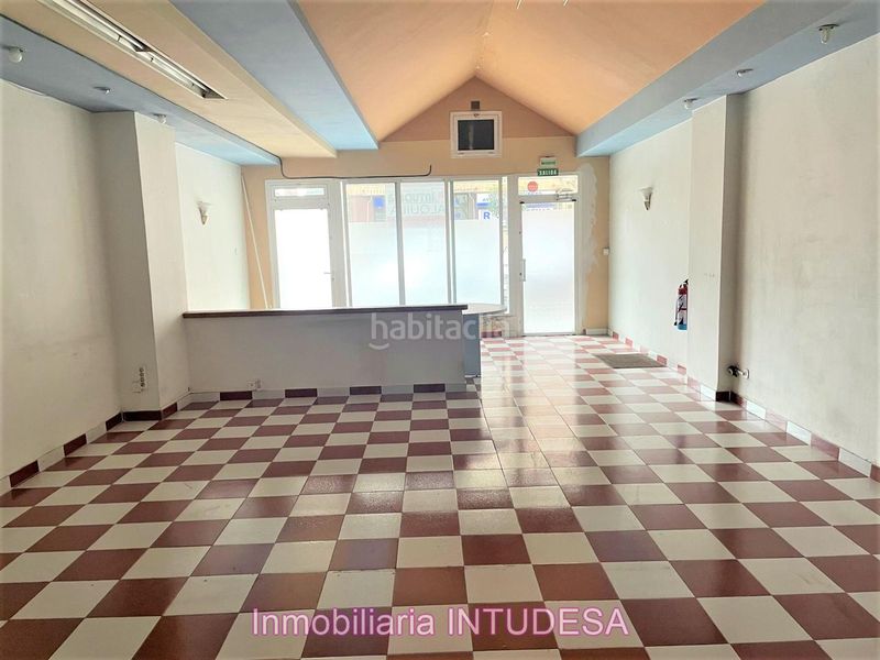 Foto d9b1e644-20e0-4115-9e27-887a5a4ed25a. Location local commercial dans Lourdes Tudela