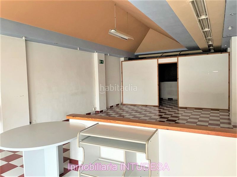 Foto fa2b41f6-4774-4eae-a433-2988bd4b5c58. Location local commercial dans Lourdes Tudela