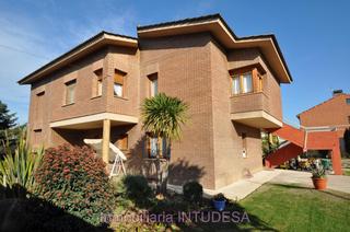 Casa  Padre ubillos