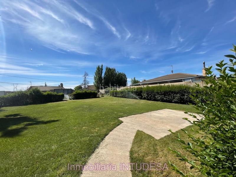 Foto ea2e701b-fa3e-436b-9870-944a86e32f11. Wohngrundstück in Parque del Queiles Tudela